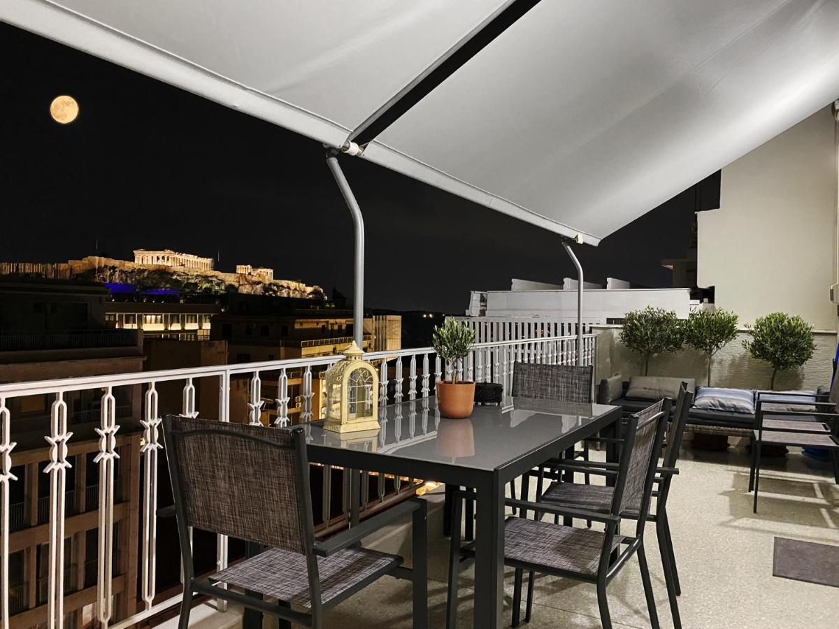 Parthenon And Syntagma Square View Apartment Athena Bagian luar foto
